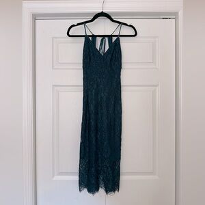 Lulus emerald lace overlay open back dress